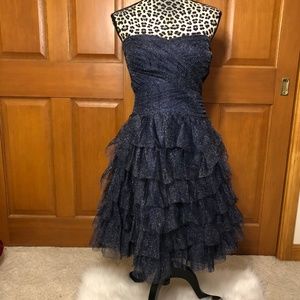 Hailey Adrianna Papell size 14